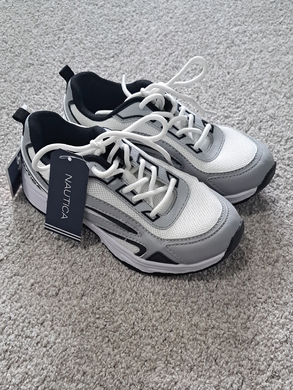 NWT Boys Nautica Shoes